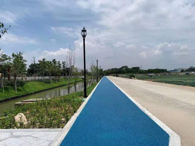 广州彩色透水混凝土地坪厂家全解析 生态透水地坪的优选指南